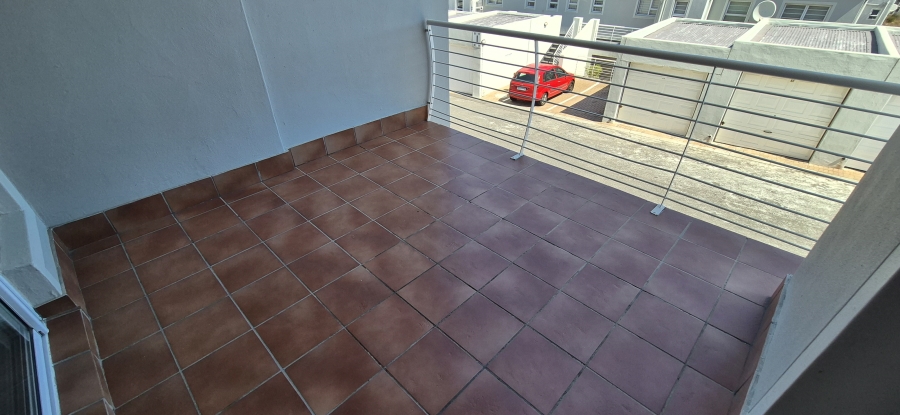 2 Bedroom Property for Sale in Big Bay Western Cape